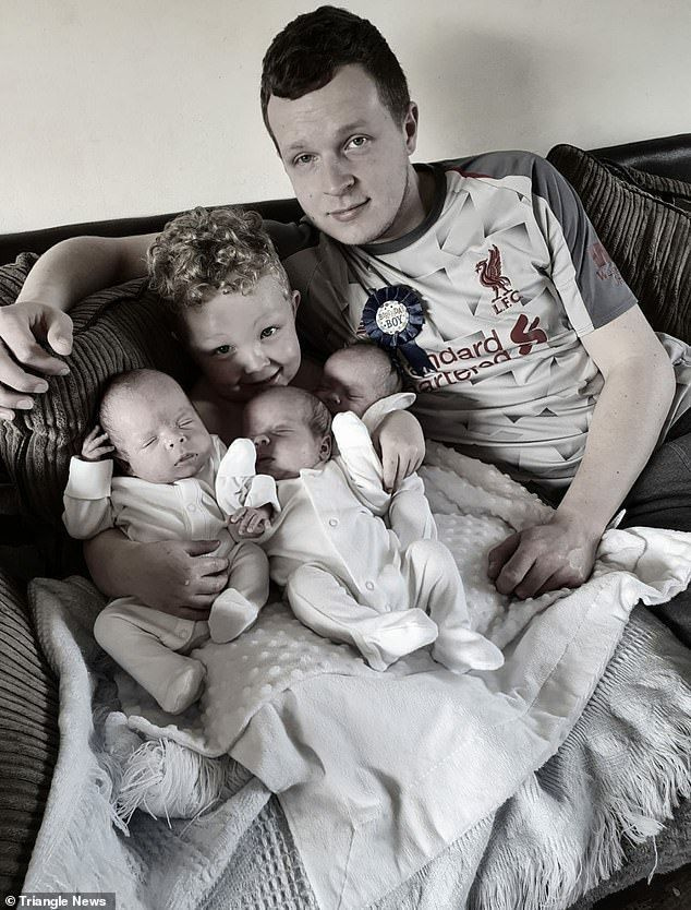 Katie와 Rob(사진)은 세쌍둥이 임신에 종종 합병증이 있다는 말을 들었지만 임신은 잘 되었습니다. Rob은 그의 네 아들과 함께 사진에 찍혀 있습니다.