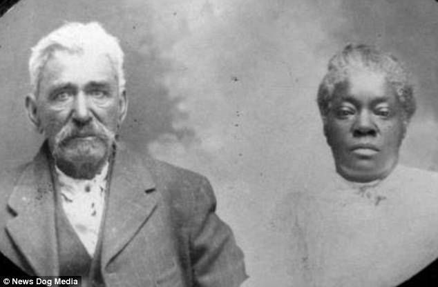 George Stevens nascido no México e cuja mãe era espanhola veio para Utah em 1860, onde conheceu Lucinda Vilate Flake em uma dança quadrada. Em 1872, o casal se casou, mas surpreendentemente apenas dezesseis anos depois, tal união entre as duas raças seria contra a lei de Utah.