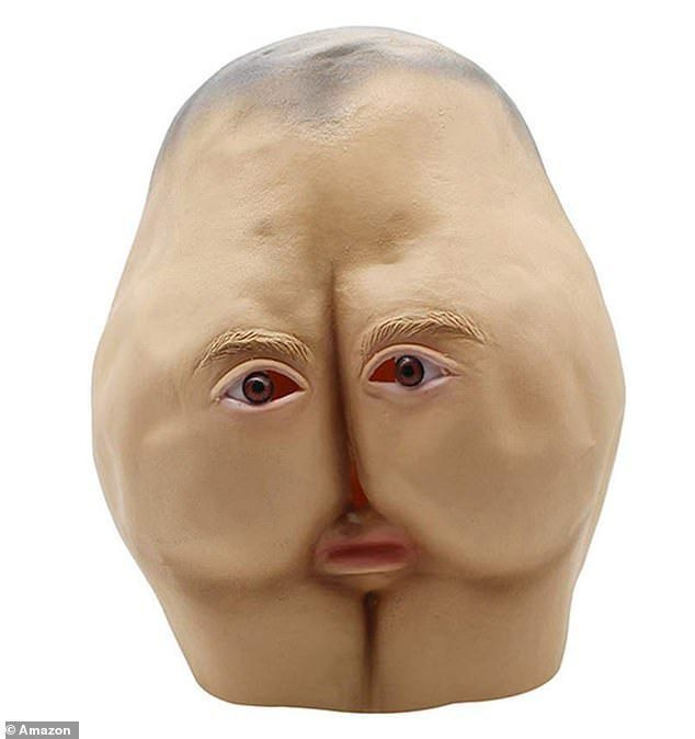 Ужасът! Продавач на Amazon предлага тази маска за Хелоуин