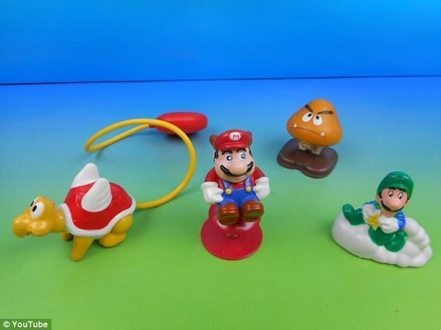 1994년 세트의 고전 비디오 게임 시리즈 Super Mario를 기반으로 한 장난감은 최근 £187에 판매되었습니다.