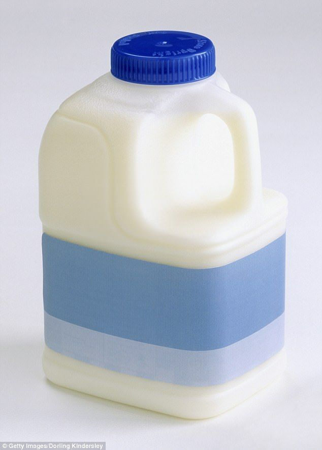 우유는 보통 유통기한이 지난 후 최대 일주일까지 보관되며, 맛과 향이 좋은 한
