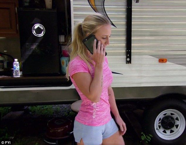 Ei hoia end tagasi: Jaclyn helistas oma ajutisele abikaasale Jamesile, et hoiatada teda, et Kelsey ütles, et soovib Dustiniga seksida