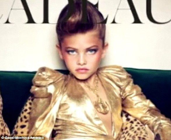 2011. aastal sai temast 10-aastaselt kõigi aegade noorim modell, kes mängis Pariisi Vogue