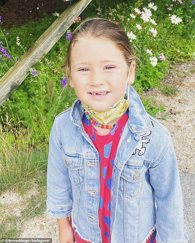 Suureks saamine: nagu Savannah, jagas Jenna oma reedel sünnipäeva auks Instagramis fotosid Poppyst