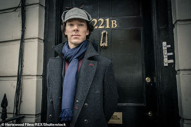 Sherlock tegutses aastatel 2010–2017 ja järgis ekstsentrilist Sherlocki ja dr Watsonit, kui nad koos kuritegevust lahendasid.