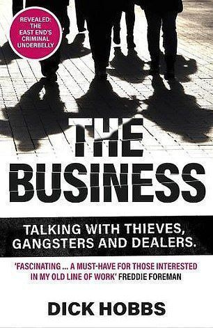 범죄학자는 새로운 책, 비즈니스: 도둑, 갱스터 및 딜러와 이야기하기에서 런던 범죄 세계의 변화하는 얼굴에 대해 논의했습니다(사진).